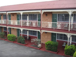 Mineral Sands Motel and Colony Restaurant 