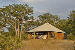 Camp Kuzuma Chobe Botswana