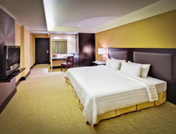 NagaWorld Hotel and Entertainment Complex