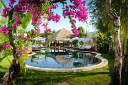 Navutu Dreams Resort and Spa