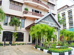 Royal Villa Angkor Hotel