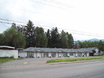 Twins River Motel