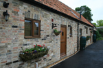 places to stay in Aldwincle