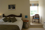 places to stay in Amesbury
