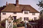 places to stay in Ashford