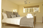 hotels in Calne England