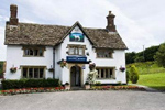 places to stay in Calne