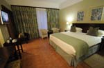 cardoso_hotel_room_maputo_01