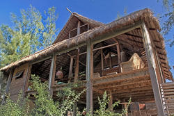 tofo beach casitas