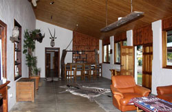 Ozongwindi Lodge 