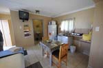 karasburg_self_caterting_07