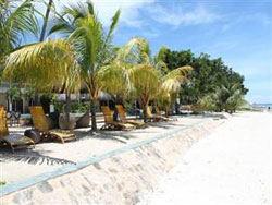 Linaw Beach Resort