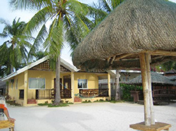 Beach Placid Resort, Restuarant and Bar