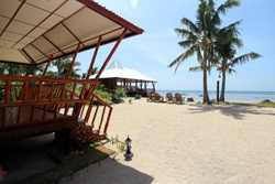 Maia's beach Resort