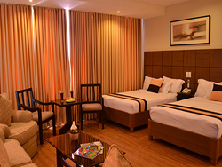 Pinnacle Hotel and Suites Davao
