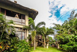 Den Pasar Boracay Villa