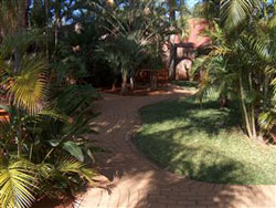 Villa Palmeira Guesthouse