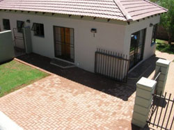 Andela Guesthouse