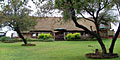 Thakadu Safaris Lodge