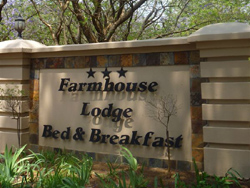 Farmhouse Lodge 