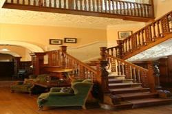 Foster's Manor