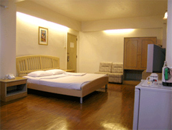 Buarawong Residence