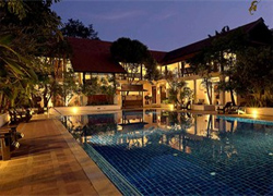 Horizon Village Resort
