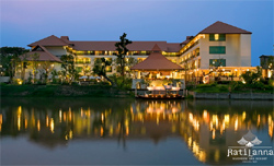 RatiLanna Riverside Spa Resort