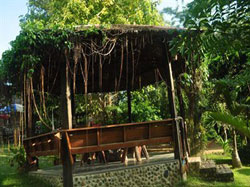 Baandin Huaipung Resort