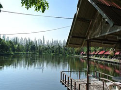 Cha am Fishing Inn and Resort