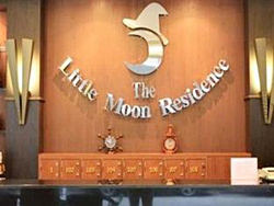 The Little Moon Residence