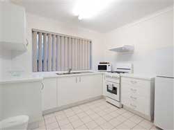 Aabon Holiday Apartments  And Motel