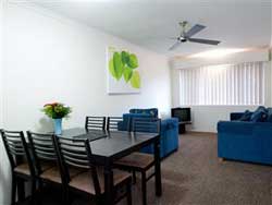 Aabon Holiday Apartments  And Motel