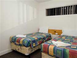 Aabon Holiday Apartments  And Motel