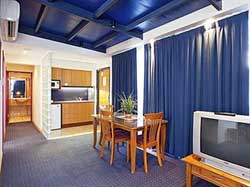 Airlodge International Motel