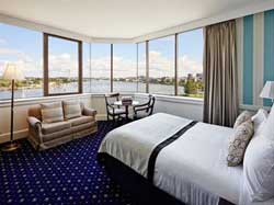 Brisbane Riverview Hotel