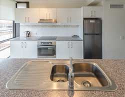 Central Hillcrest Apartment