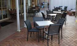 Coopers Colonial Motel