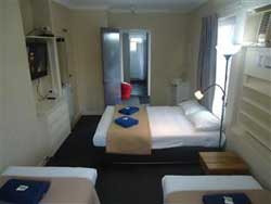 Kingsford Riverside  Inn