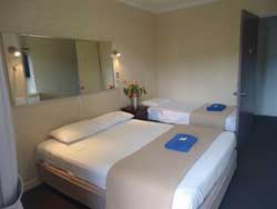 Kingsford Riverside  Inn