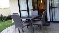 Kirribilli Riverfront Apartments 