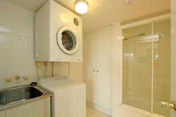 Kirribilli Riverfront Apartments 