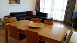 Kirribilli Riverfront Apartments 