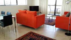 Kirribilli Riverfront Apartments 