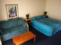 Lancaster Court Motel