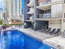 M On Mary Apartments