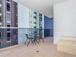 M On Mary Apartments