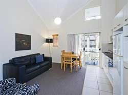 Quest On Story Bridge