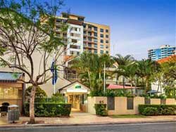 Quest On Story Bridge
