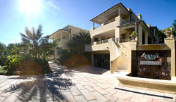 Victorias at Wategos Guesthouse